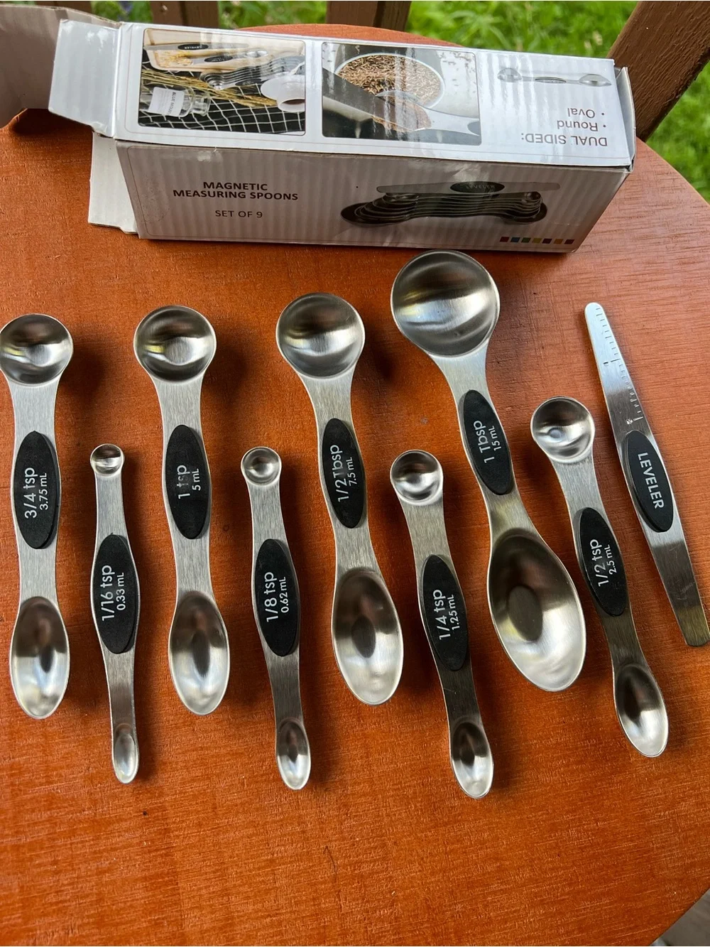 MAGNETIC MEASURING SPOONS SET OF 9 NIB